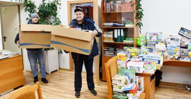 «Август» подарил детям «Коробка храбрости»