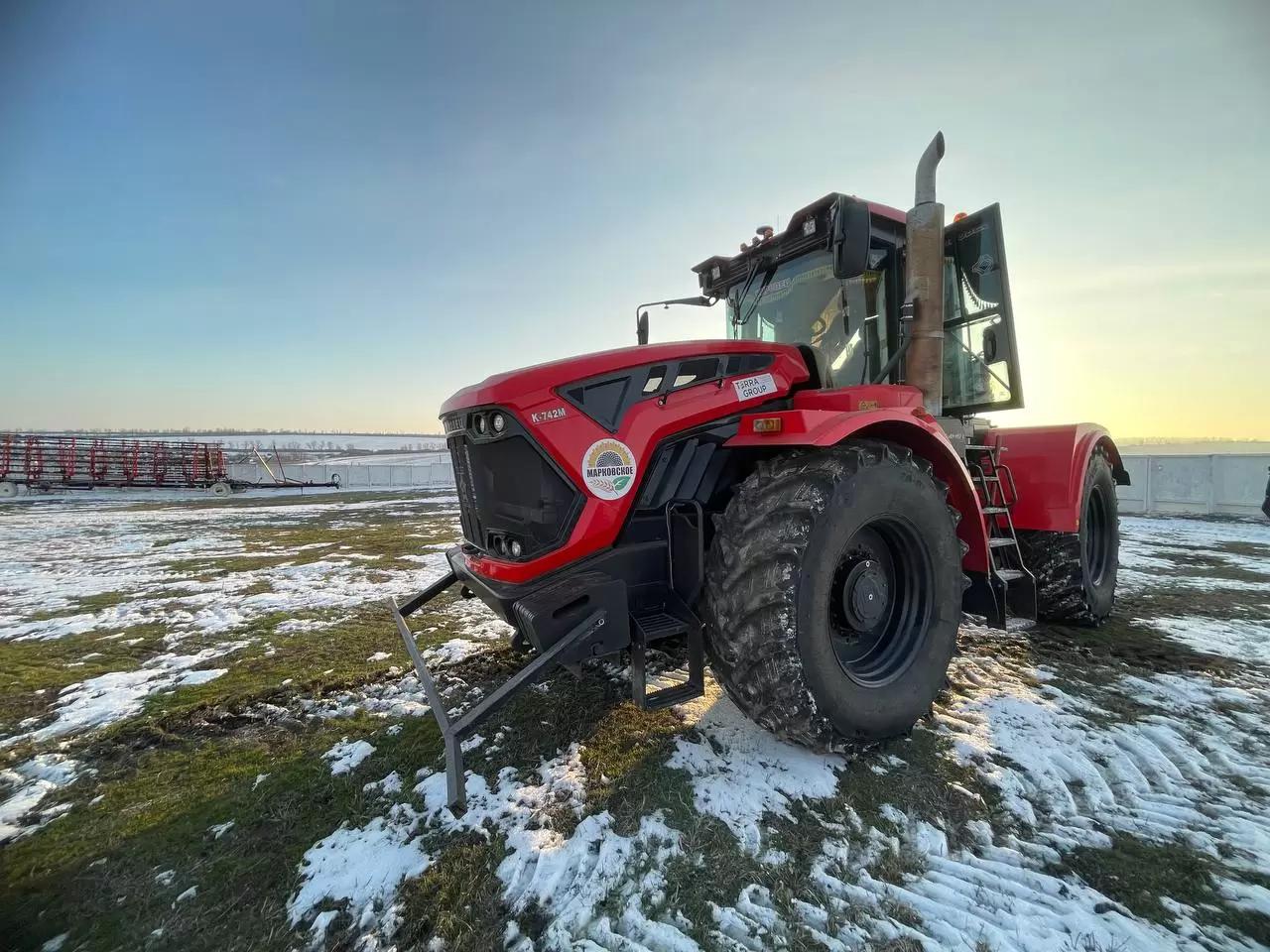 2 трактора Кировец и навигация МАХ – сигнал стабильный, работа точная