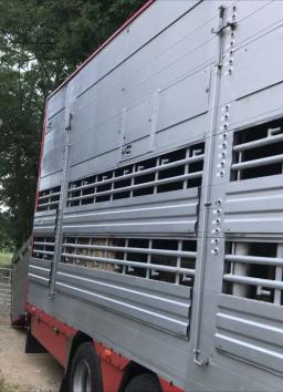 Помощь в приобретении племенного поголовья МРС и КРС в России и за рубежом.