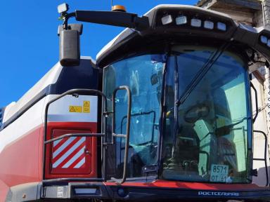 Ростсельмаш тестируют новый гибридный комбайн H820 мощностью 510 л/с!