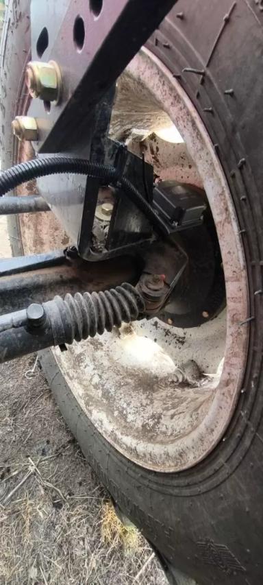 Трактор YTO и навигационное решение МАХ