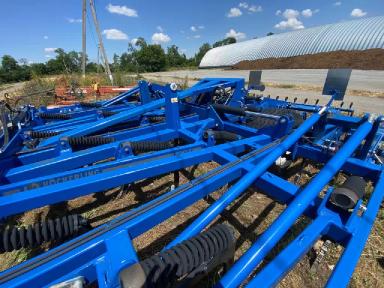 ПРОДАЕТСЯ б/у многоцелевой культиватор VECTOR 460 Kockerling