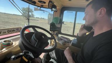 Кировец К 742 М и навигация МАХ