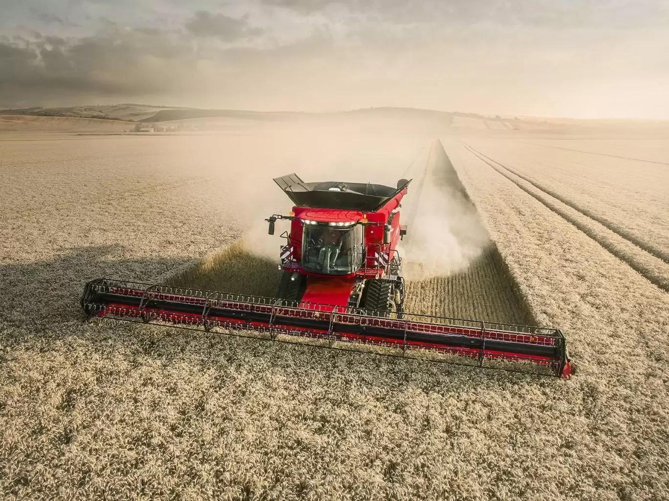 Роторные комбайны JohnDeere и CASEIH: в чем разница?