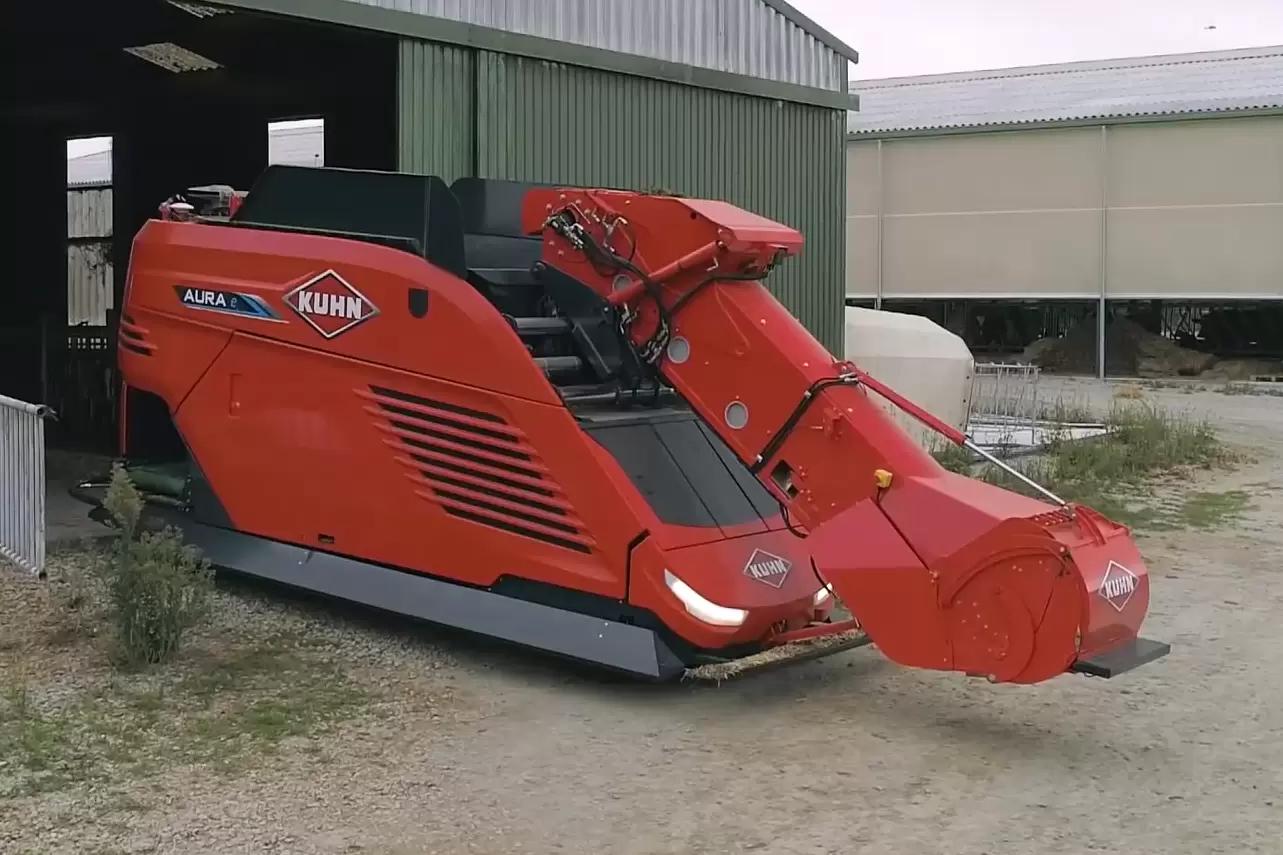 РОБОТ ОТ KUHN: миксер Aura проходит испытания...