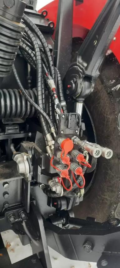 Новенький Кировец К 743 М и управление посевным комплексом  John Deere