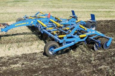 Стерневой культиватор: особенности выбора, применение, рекомендации