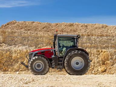Трактор Massey Ferguson MF 8S: новая модель на российском рынке.