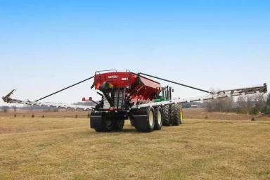 ШТАНГОВЫЙ РАЗБРАСЫВАТЕЛЬ УДОБРЕНИЙ: альтернатива от Salford...