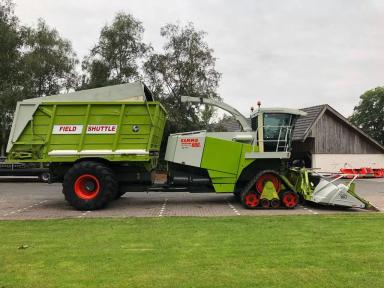 ГОЛЛАНДСКИЙ ТРАНСФОРМЕР: сам себе и комбайн, и прицеп...