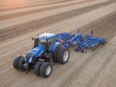 Какой трактор выбрать: классической компоновки или шарнирно-сочлененный?