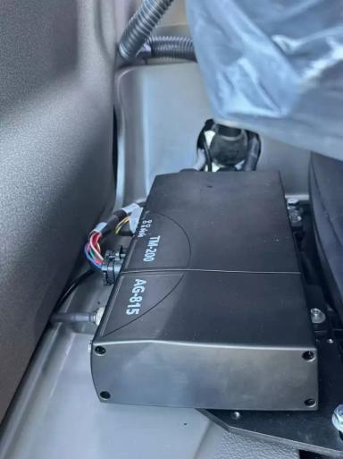 Гидравлический автопилот Trimble - точность работы до 2,5 см