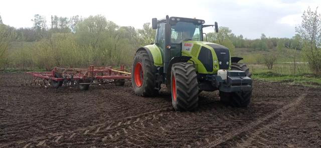 Claas Axion 850 + Trimble