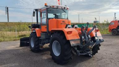 Трактор Ярославец «Я-250Б» (240 л.с.)