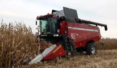 Зерноуборочный комбайн Гомсельмаш GH800: гибридная новинка на "Белагро-2022"