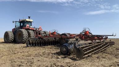 Трактор РСМ 2400 - экономим на тяжелых полевых работах с Trimble