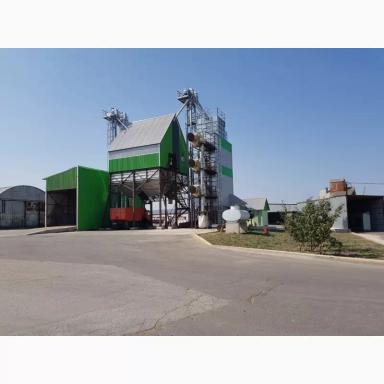 Резюме: В агро сфере с 1999 года. Начинал с выставочной