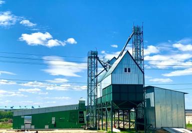 Резюме: В агро сфере с 1999 года. Начинал с выставочной