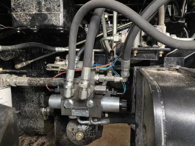 Трактор LOVOL 2004 - Обаятельный гость из страны восходящего солнца)))