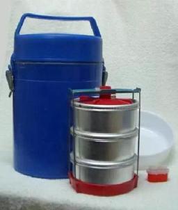 ТЕРМОСА 3-х порционные, 1,5 л, Корпус Пластмасса + Судки (Миски) Алюминиевые