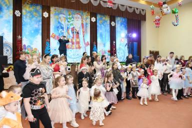 «Август» провел новогодние елки в Вурнарах