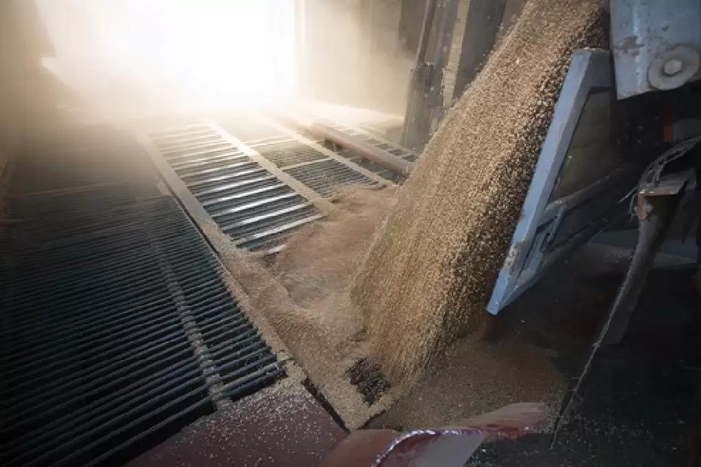 Как избавиться от пыли на складе?