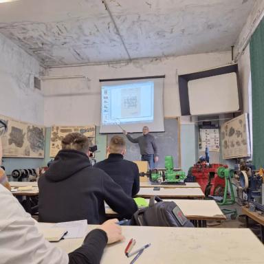 Стартовало обучение участников студенческих сельхоз отрядов Санкт-Петербурга