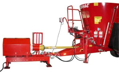 Техника кормления скота на ферме, анализ цен и характеристик смесителей.