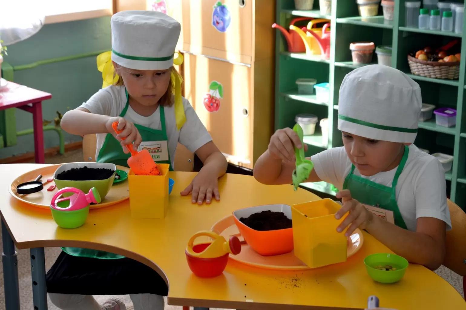 При поддержке фермера в детском саду открылась агролаборатория