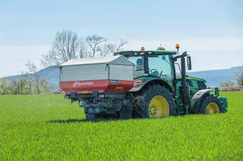 Поступление техники Kverneland на наш склад