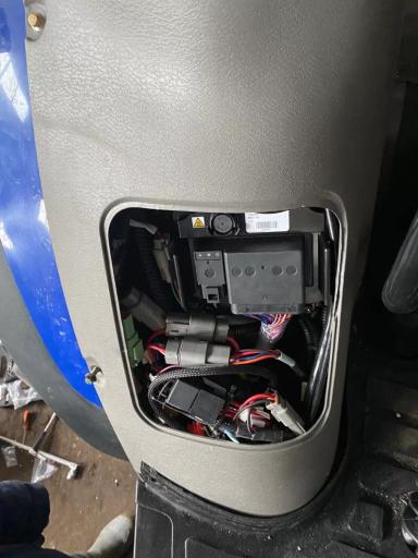 Трактор LOVOL 2004 - Обаятельный гость из страны восходящего солнца)))