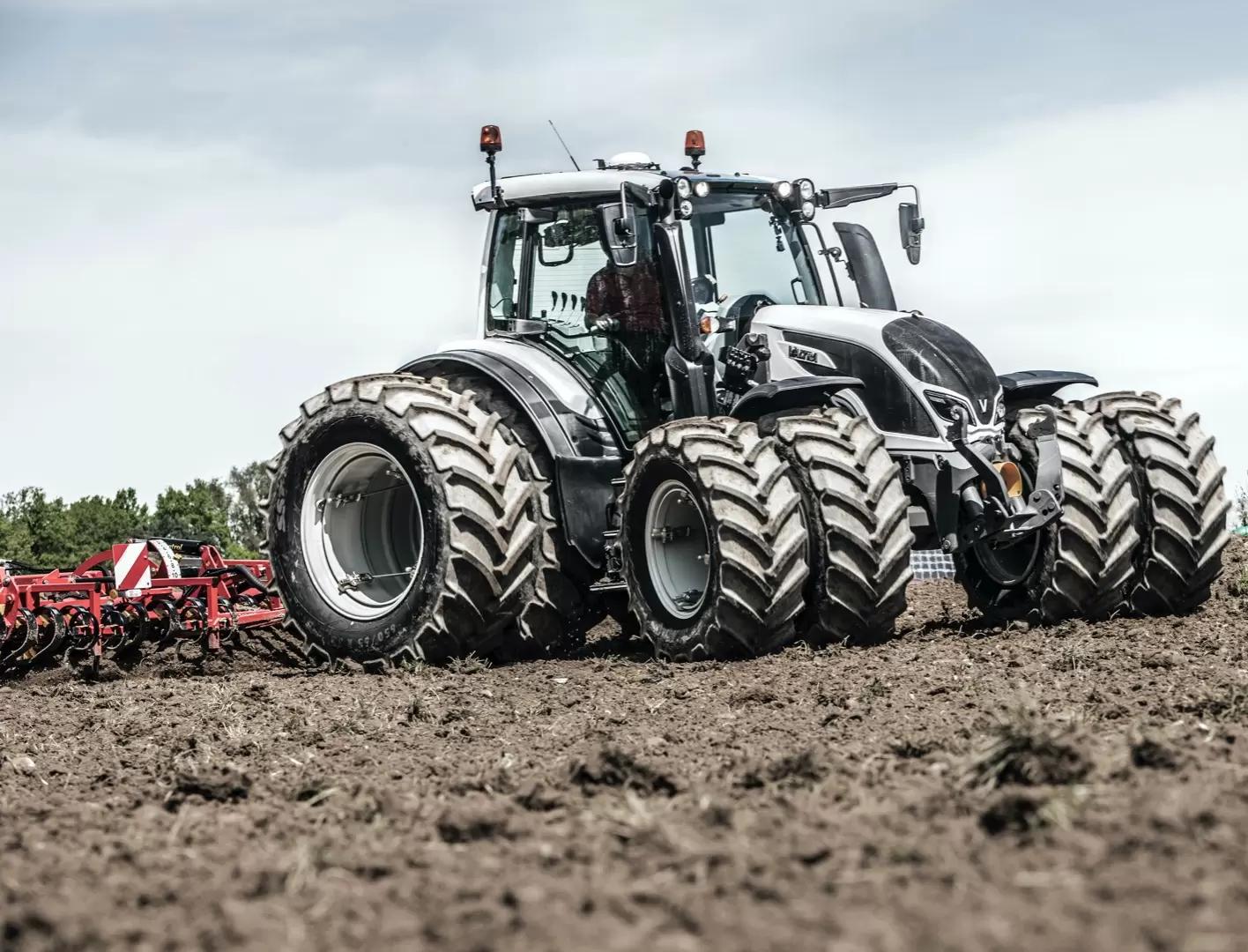 БОЛЬШЕ КОНТРОЛЯ ОТ VALTRA: новая система управления секциями.