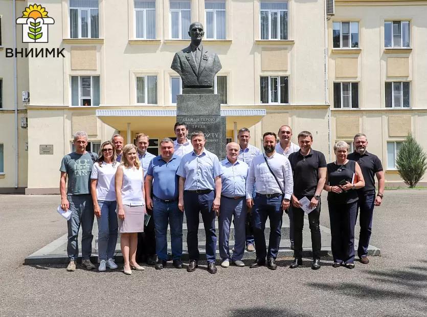 ВНИИМК, «НЦЗ им. П.П. Лукьяненко» и «Иннопрактика» договорились о сотрудничестве