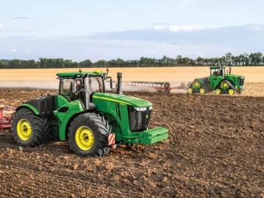 Какой трактор выбрать: классической компоновки или шарнирно-сочлененный?