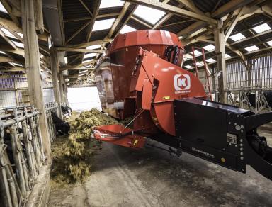 Как выбрать кормораздатчик: на что обратить внимание?