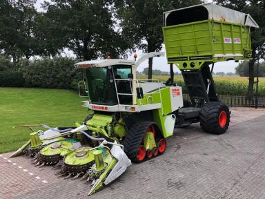 ГОЛЛАНДСКИЙ ТРАНСФОРМЕР: сам себе и комбайн, и прицеп...