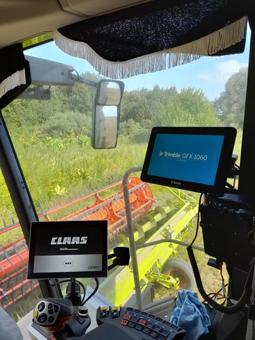 Мощный производительный красавец Lexion 8600 и система Autopilot Trimble