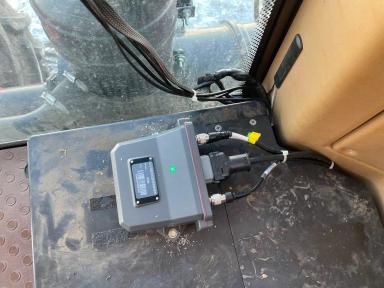 2 трактора Кировец и навигация МАХ – сигнал стабильный, работа точная