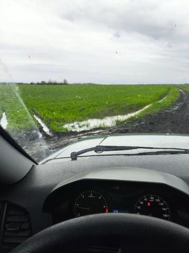 Гербицидная обработка с помощью агродрона