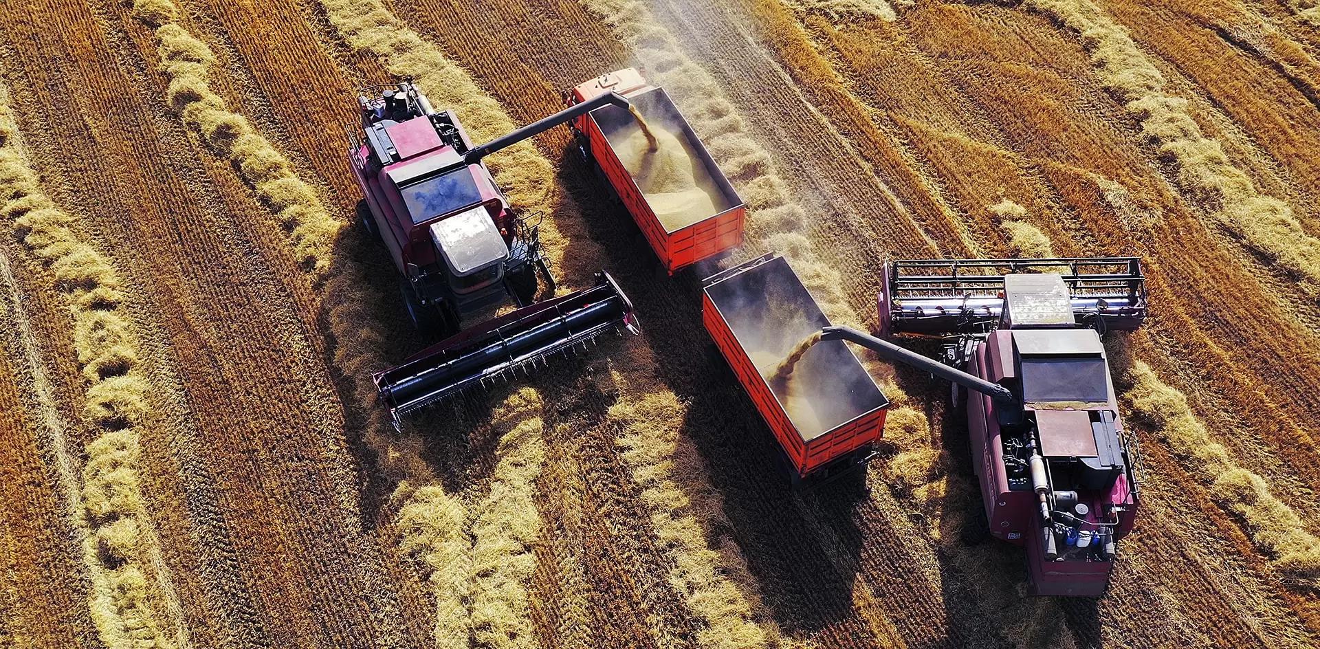 Средний возраст агротехники на российских полях составляет 10-15 лет