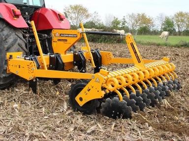 Чизельный плуг-глубокорыхлитель: как выбрать и на что обратить внимание?