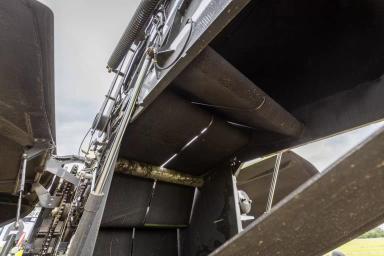 CLAAS CEREX 700 RC: два ремня — минимум потерь…