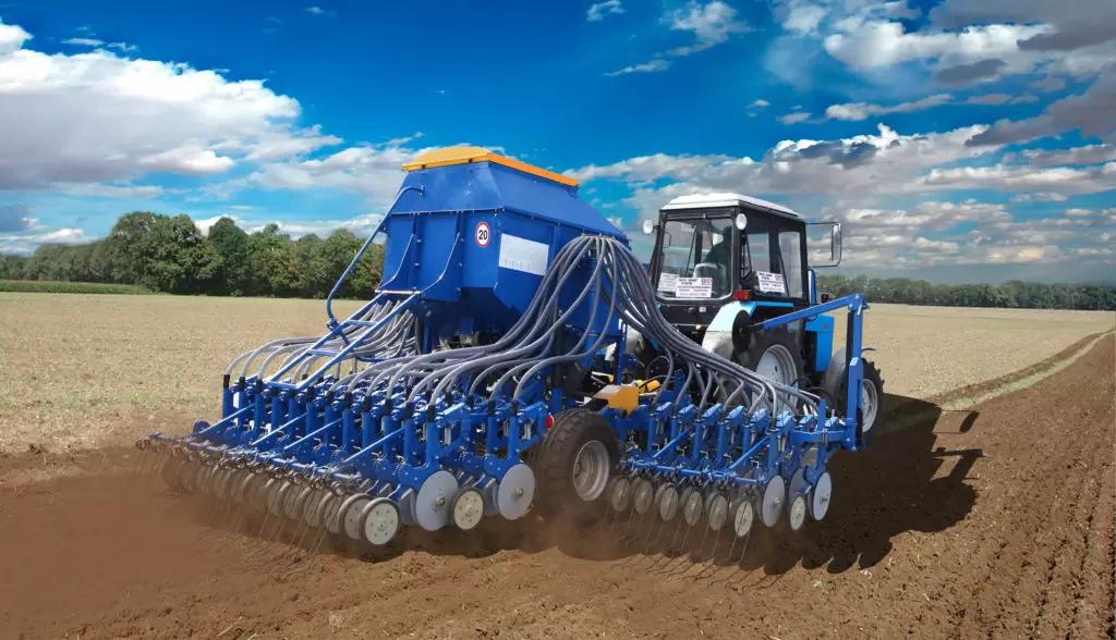 Кто работал с зерновыми сеялками Быстрица? Поделитесь опытом...