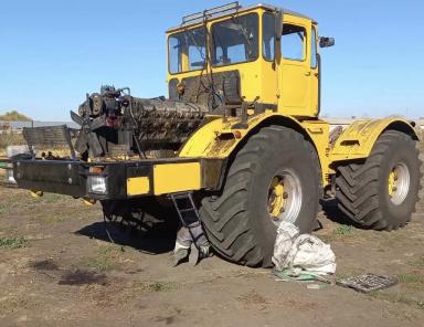 КИРОВЕЦ, ЛЕГЕНДА ТРАКТОРОСТРОЕНИЯ СССР, ОН ВЫЗЫВАЕТ УЛЫБКУ И ГРУСТЬ ОДНОВРЕМЕННО