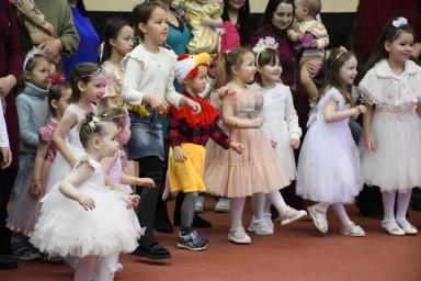 «Август» провел новогодние елки в Вурнарах