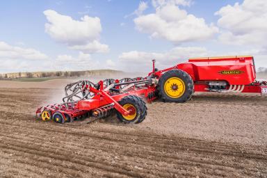 ПРЕМЬЕРА ОТ VADERSTAD: зерновая сеялка Inspire 12000...