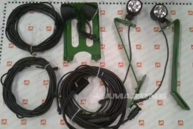 935417 - Прожектор с креплениями на штангу AMAZONE