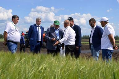 Чем «День поля - 2023» удивил южноуральцев