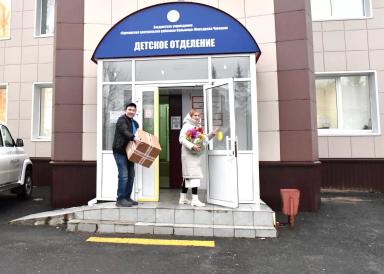 «Август» подарил детям «Коробка храбрости»