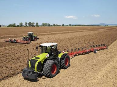 Плуг и его виды: чизельный, отвальный, диско-лаповый и другие.